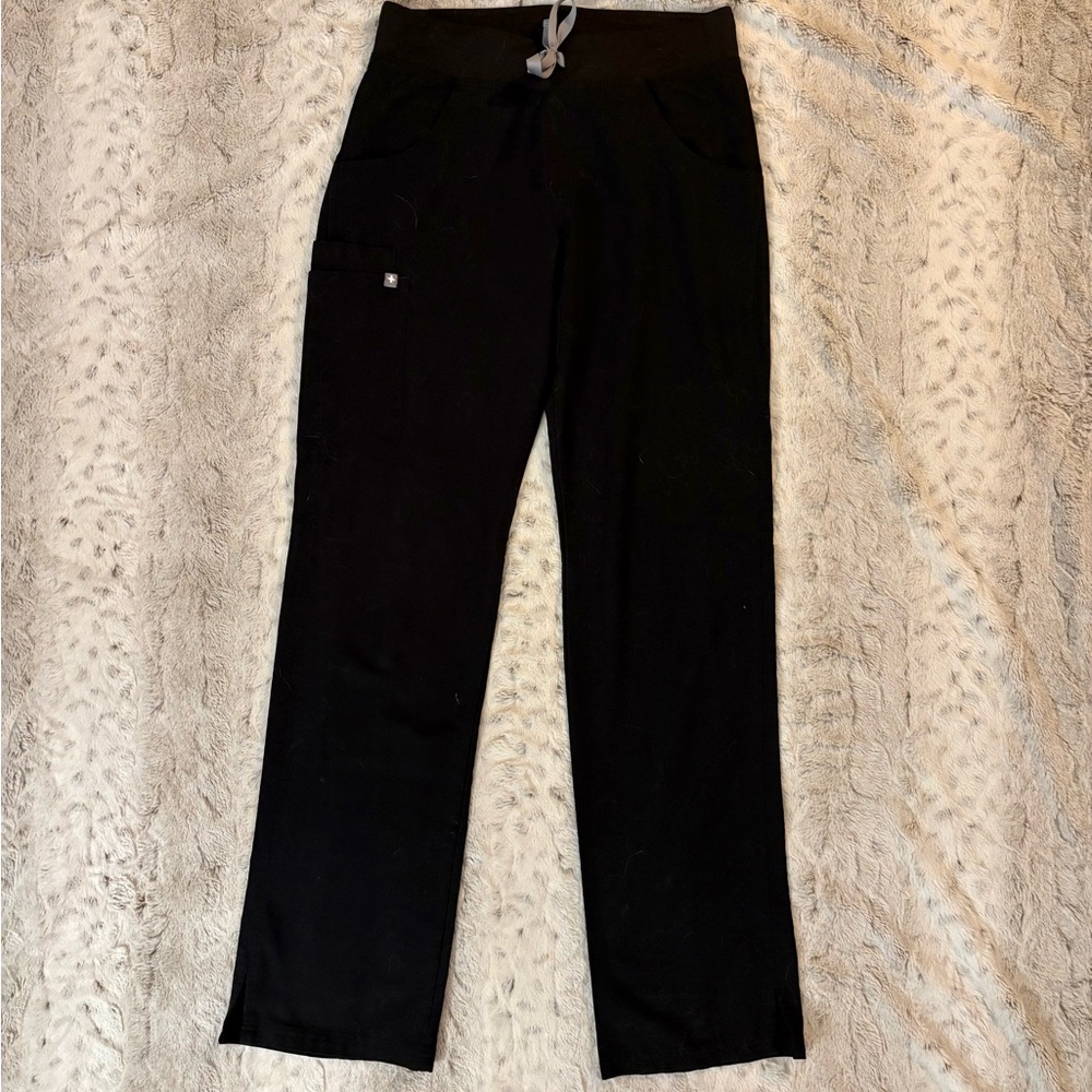 Figs Kade cargo scrub pants XS TALL